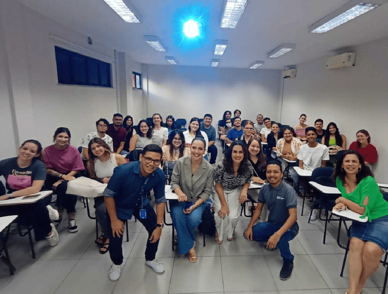 Alunos de Arquitetura e Urbanismo vivenciam experiência de prática profissional no CSR