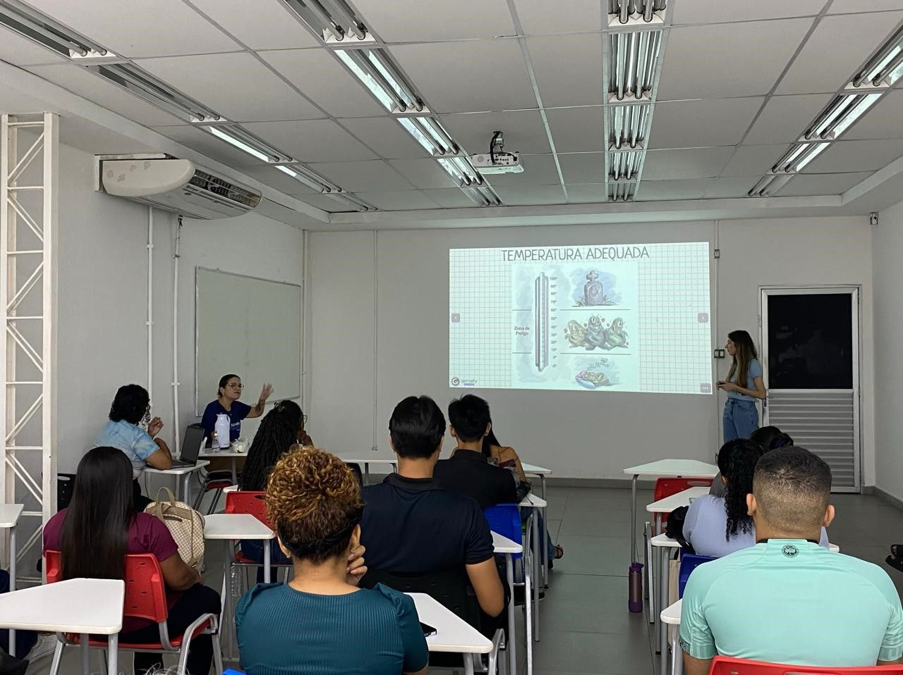 Curso de Boas Práticas de Manipulação de Alimentos é promovido pelos alunos de Nutrição