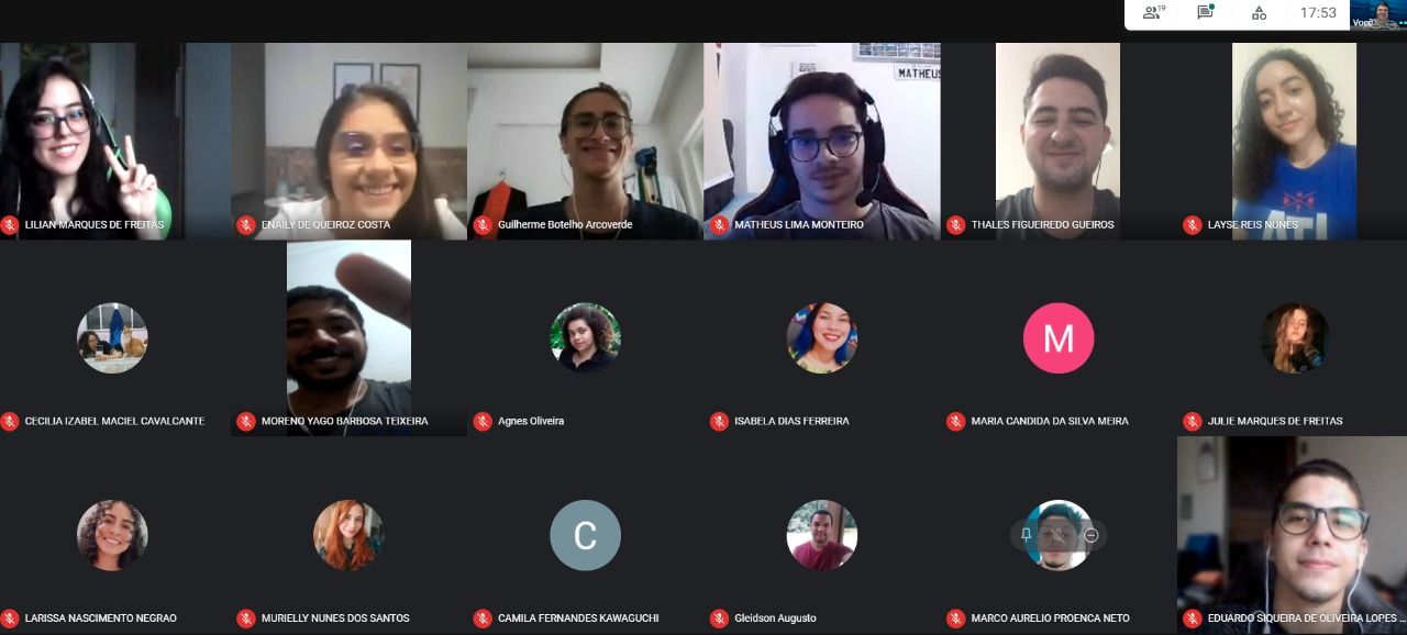 International Office lança o English Debate Club