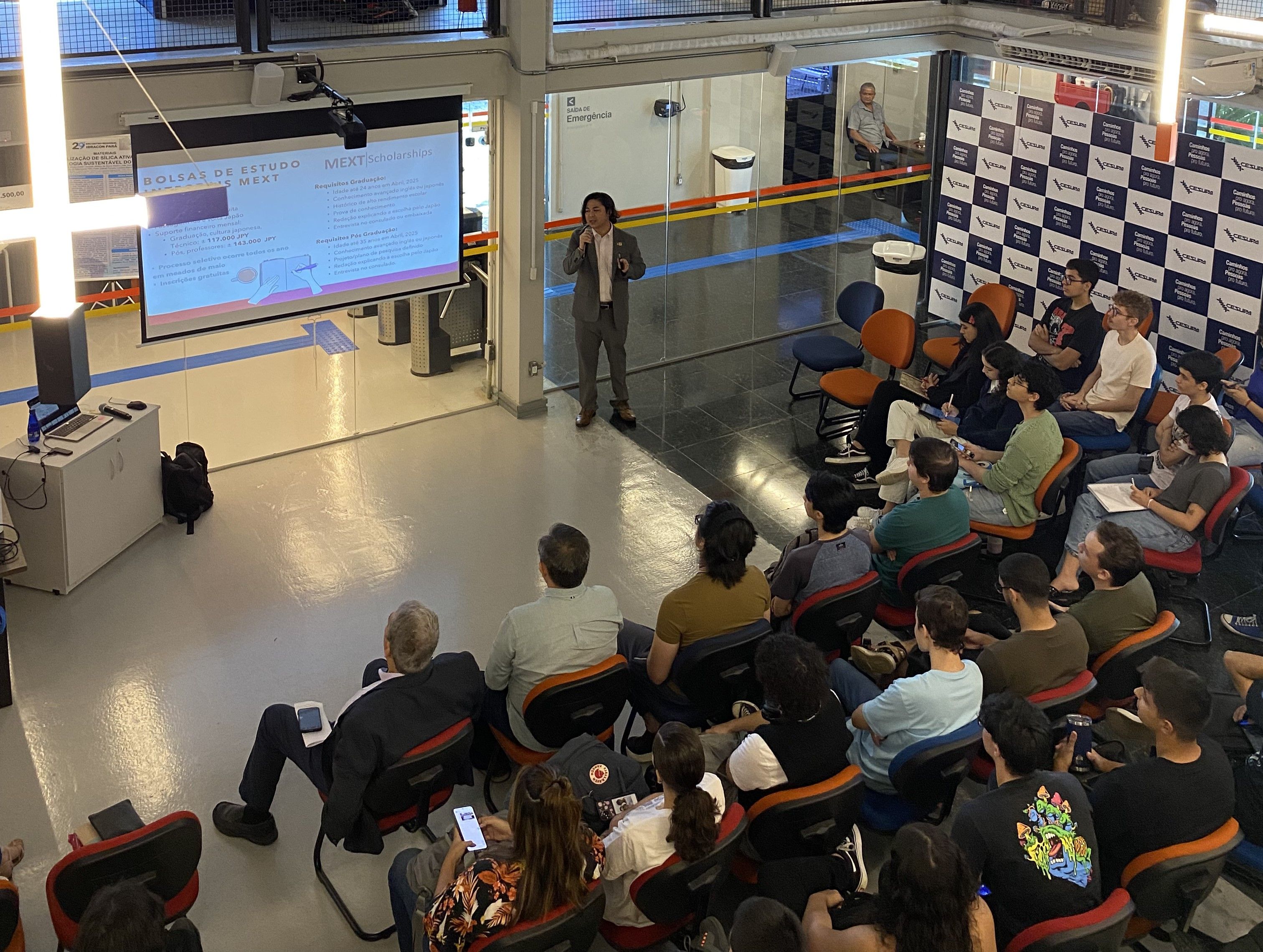 Cesupa recebe representante do programa Study in Japan