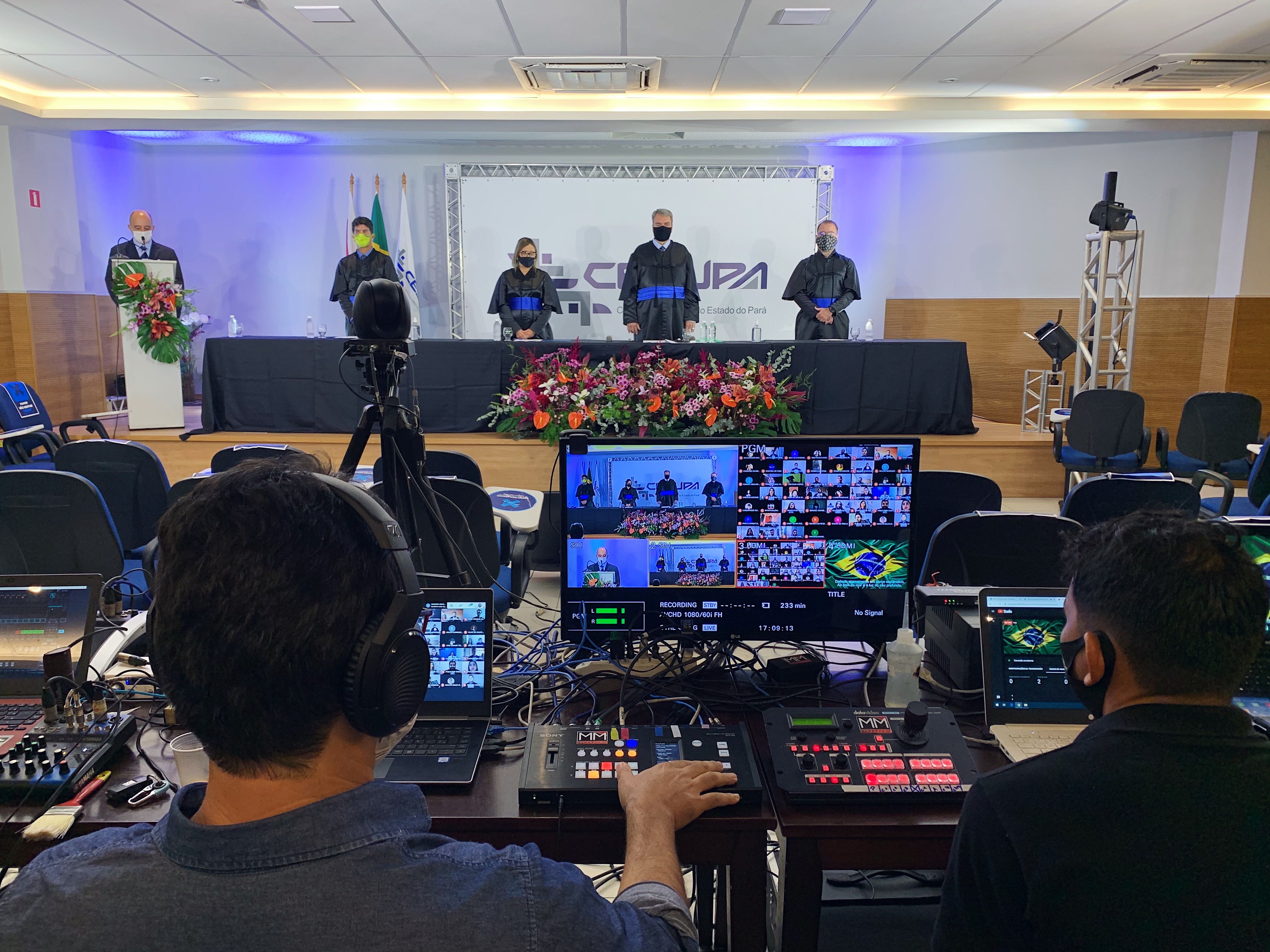 Cesupa realiza histórica colação de grau no formato virtual