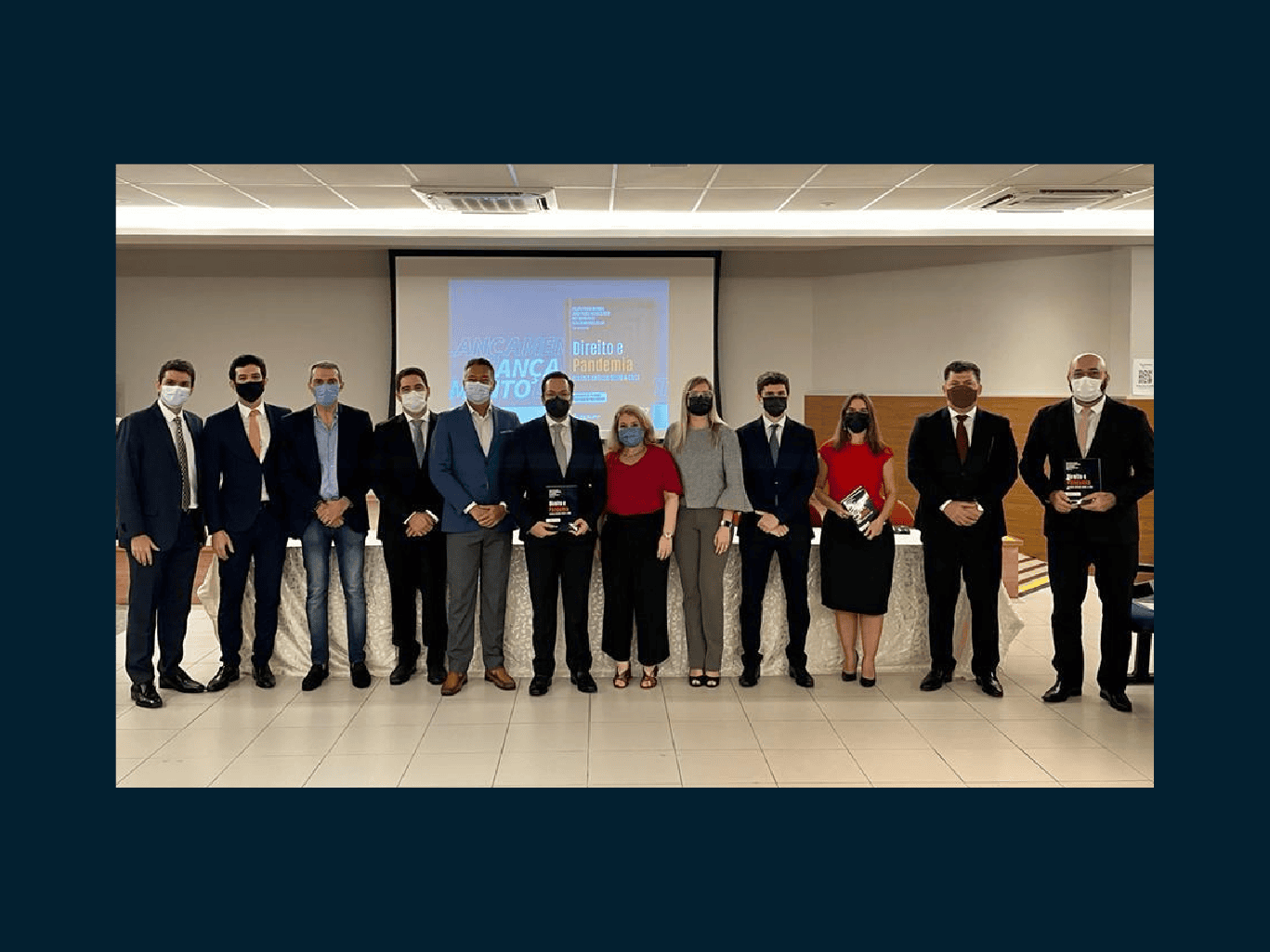 Cesupa lança livro em homenagem ao Eterno Reitor, professor João Paulo do Valle Mendes