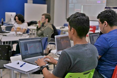 Computação Amostra e Hackathon são listados pela ABStartups como boas práticas na Região Norte