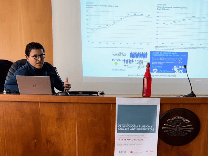 Professor do curso de Direito apresenta trabalhos em Congresso Internacional na Espanha