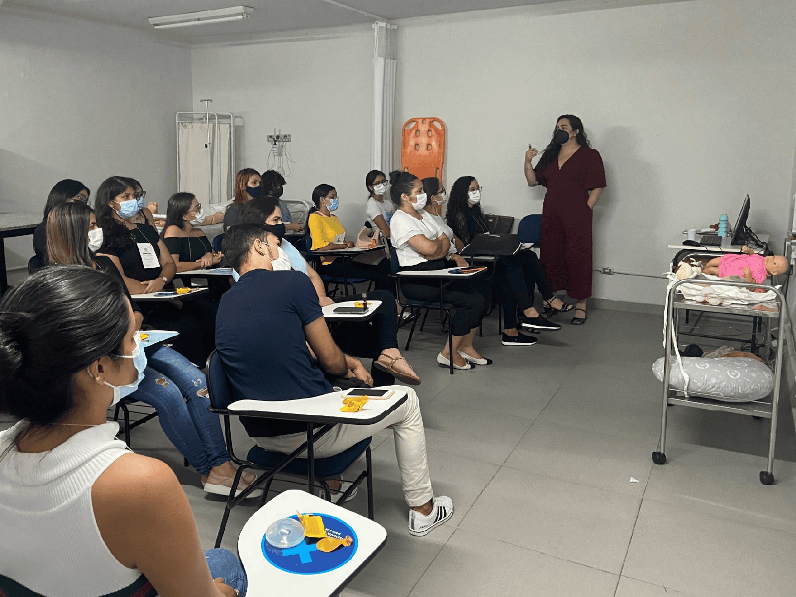 Jornada de Enfermagem aborda a atenção à mulher e ao recém-nascido