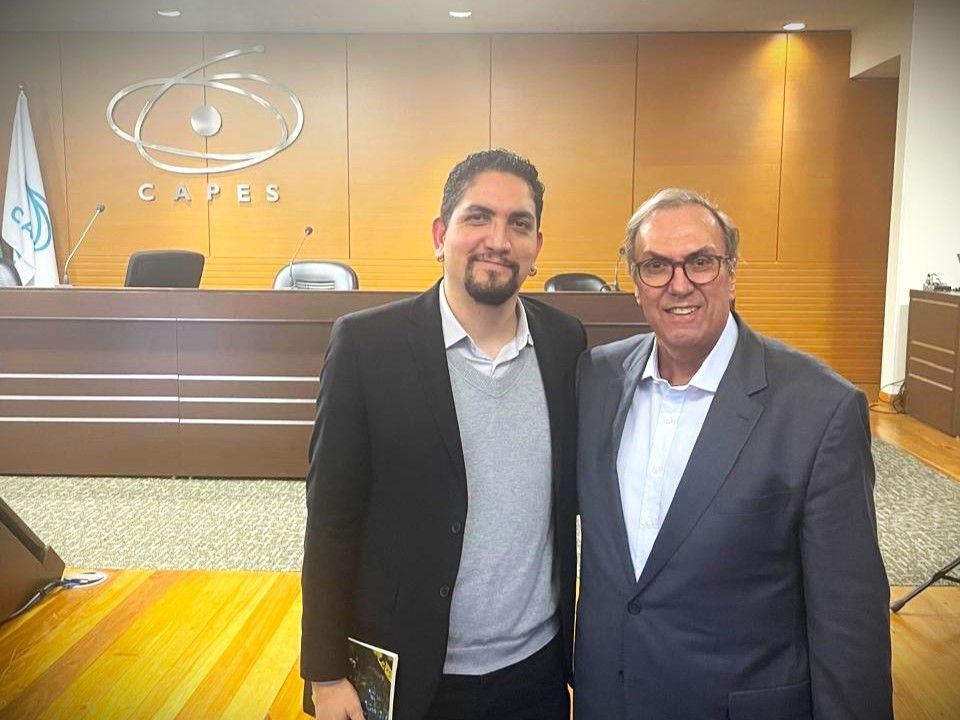Pró-Reitor de Pós-Graduação, Pesquisa e Desenvolvimento participa de Encontro na CAPES