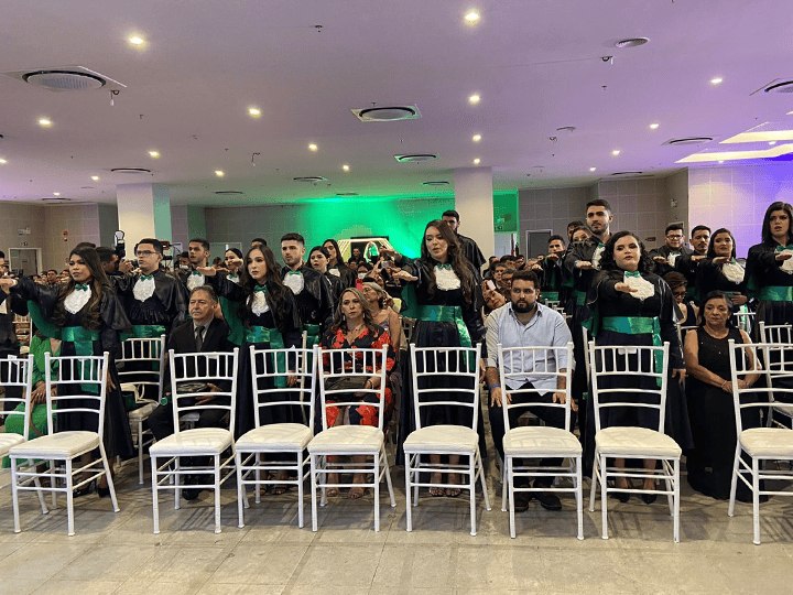 Cesupa outorga grau para mais de 50 novos médicos