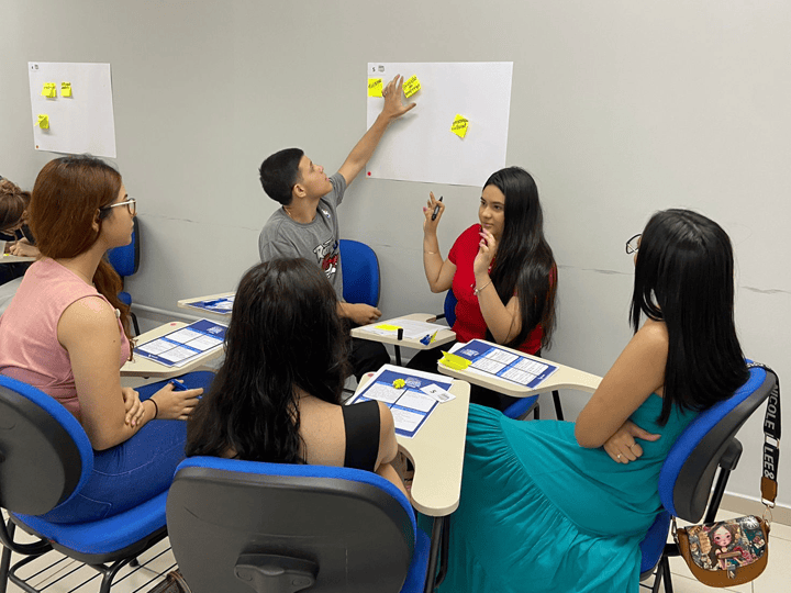 Estudantes do Ensino Médio vivenciam a experiência de ser um aluno Cesupa