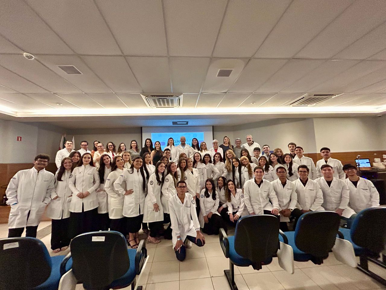 Curso de Odontologia do Cesupa celebra nova turma em Cerimônia do Jaleco