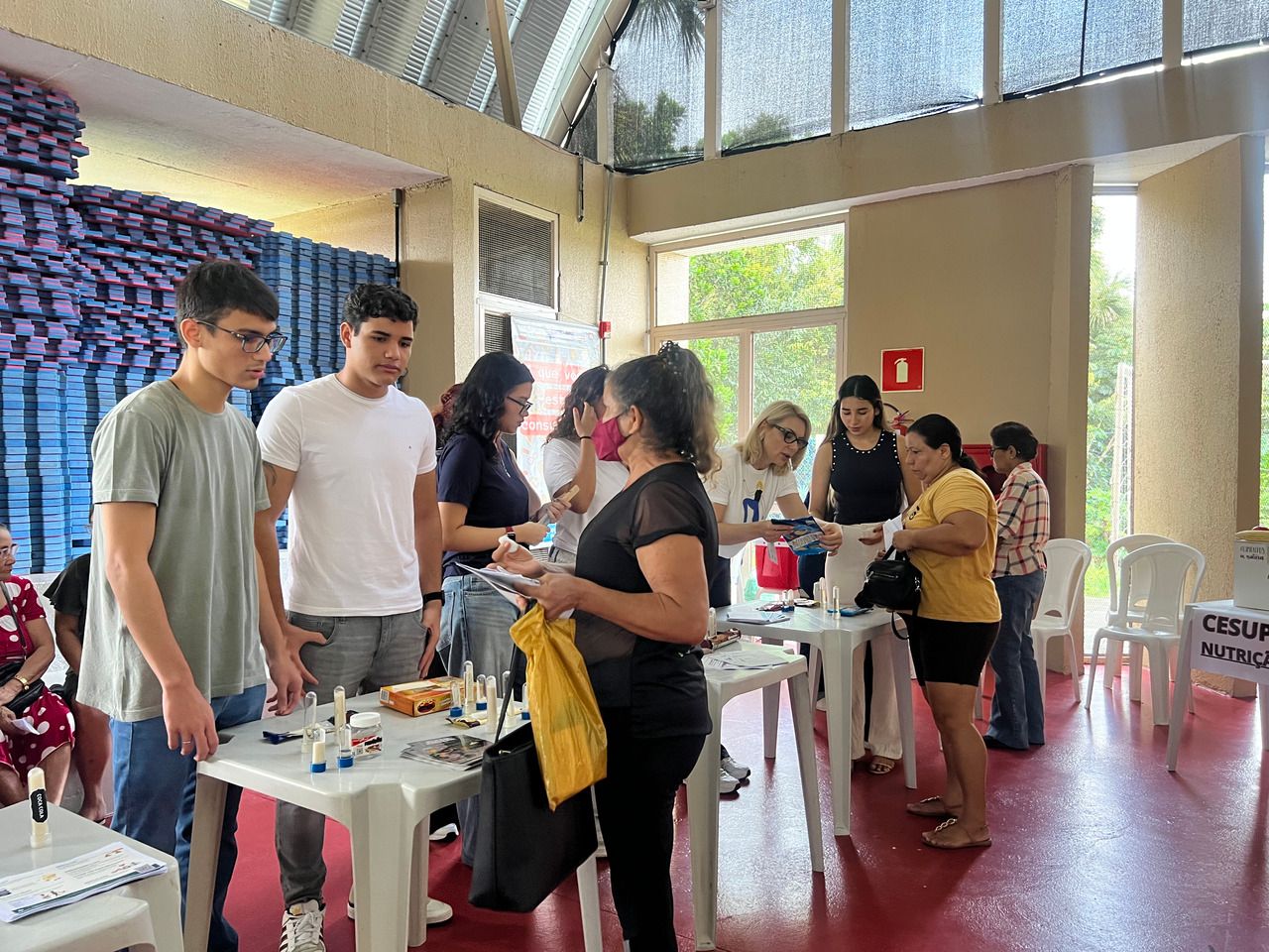 Cesupa leva serviços de saúde à comunidade na Usina da Paz Icuí