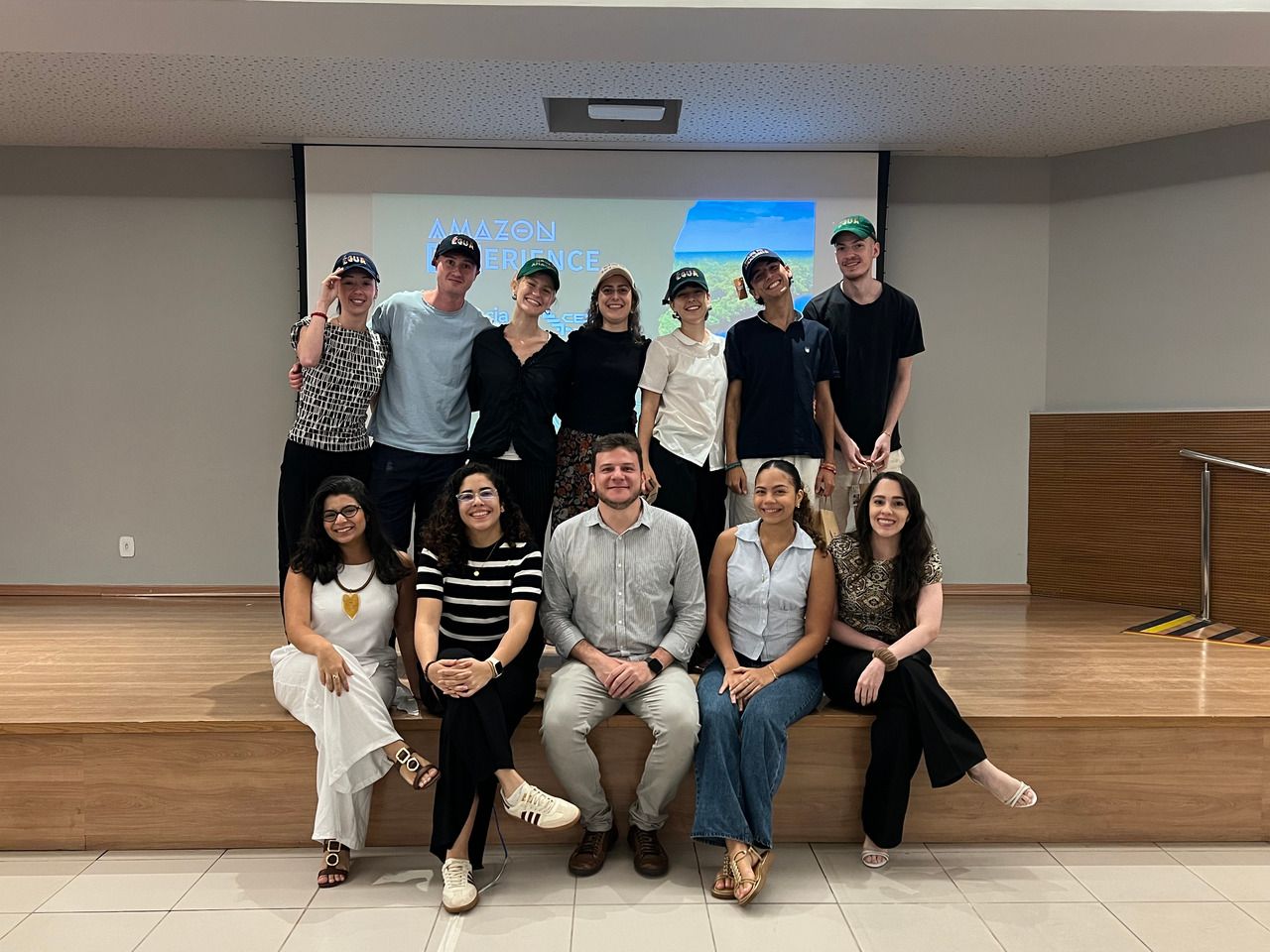 Amazon Experience celebra conclusão de semestre internacional com apresentação de projetos