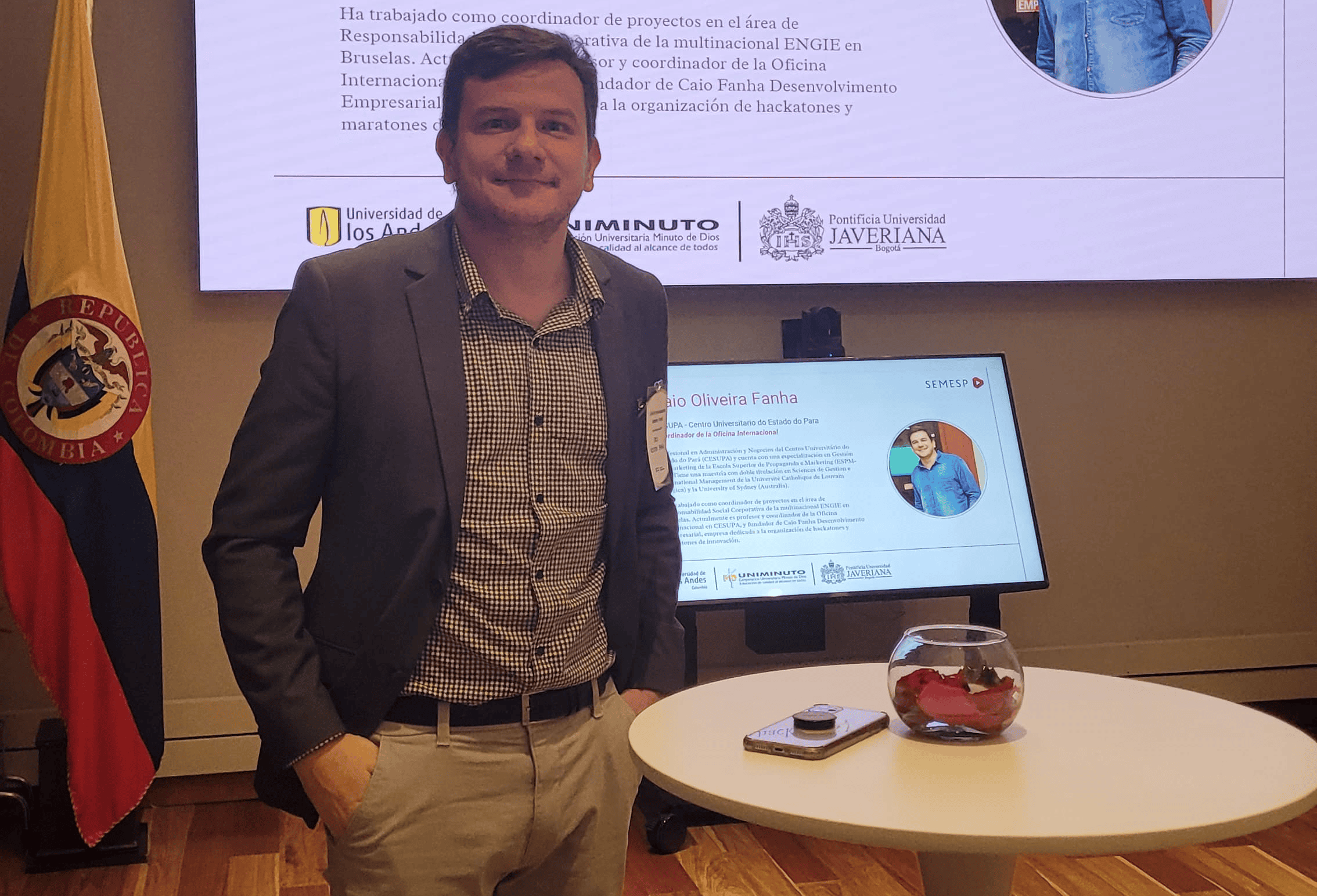 Cesupa marca presença em imersão internacional no ensino superior na Colômbia