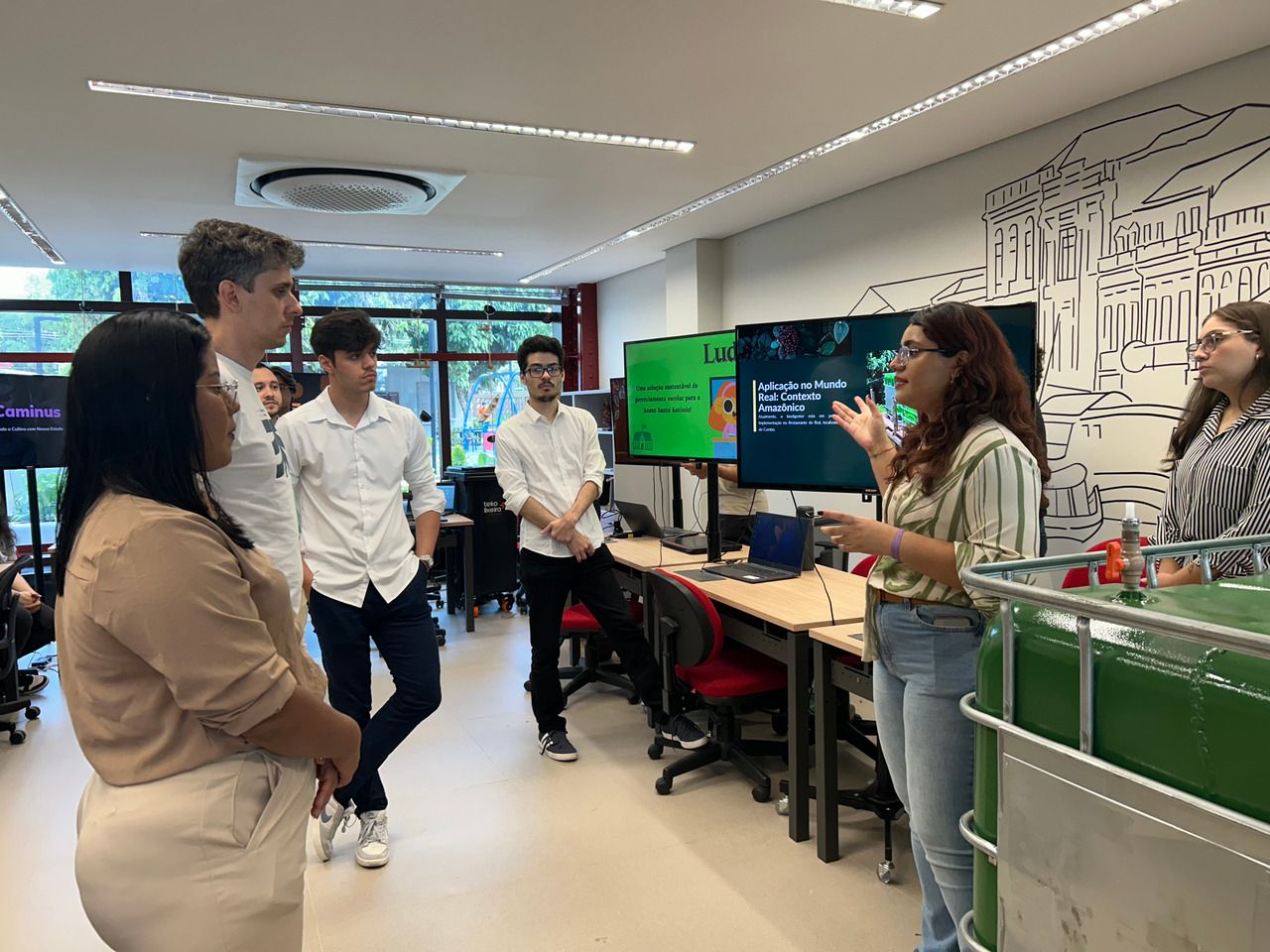 Amazon Hacking expôs soluções para as comunidades locais na programação da COP30