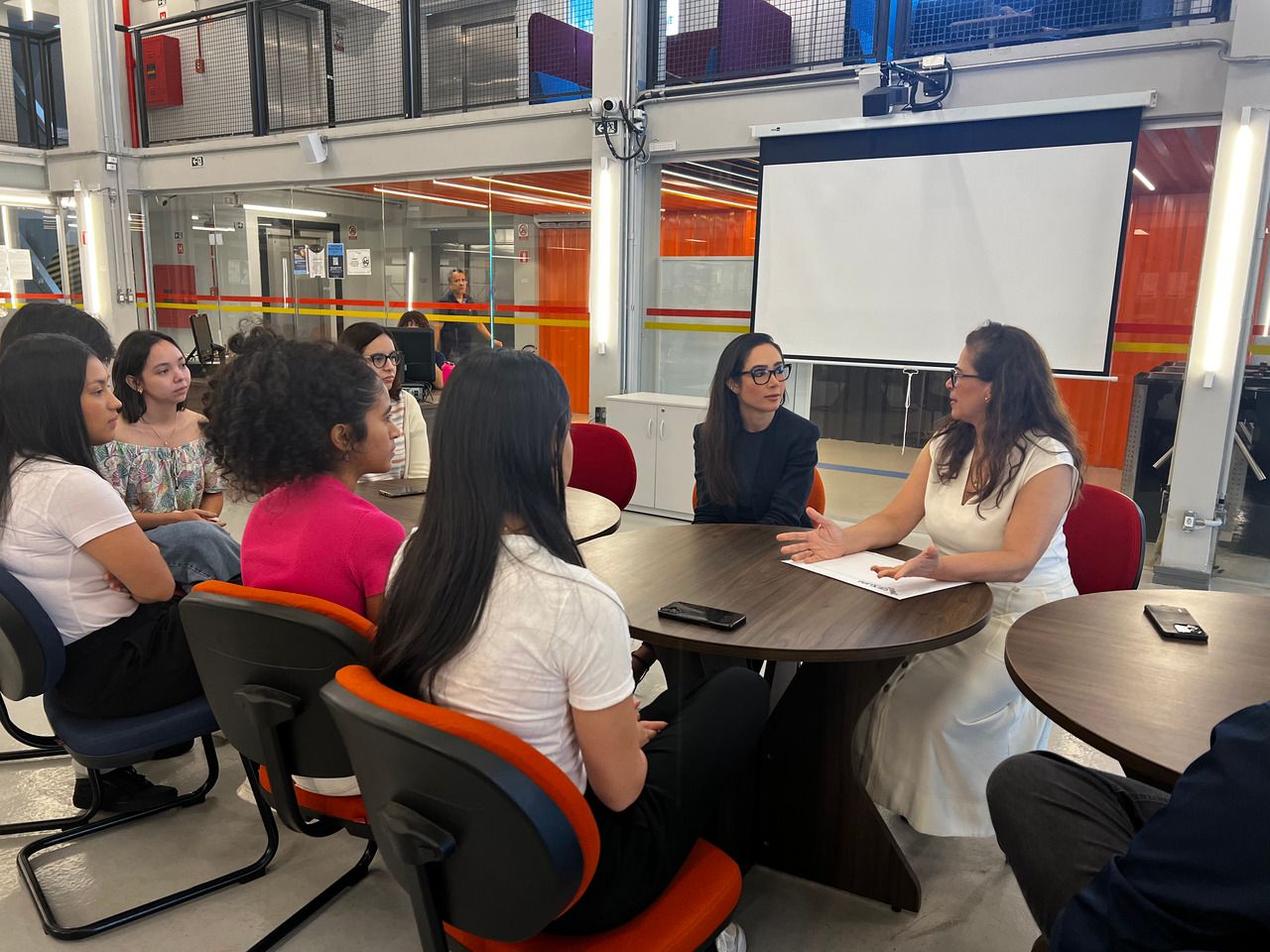 Cooperação entre Cesupa e Secult busca reconhecimento internacional de teatros da Amazônia à Unesco