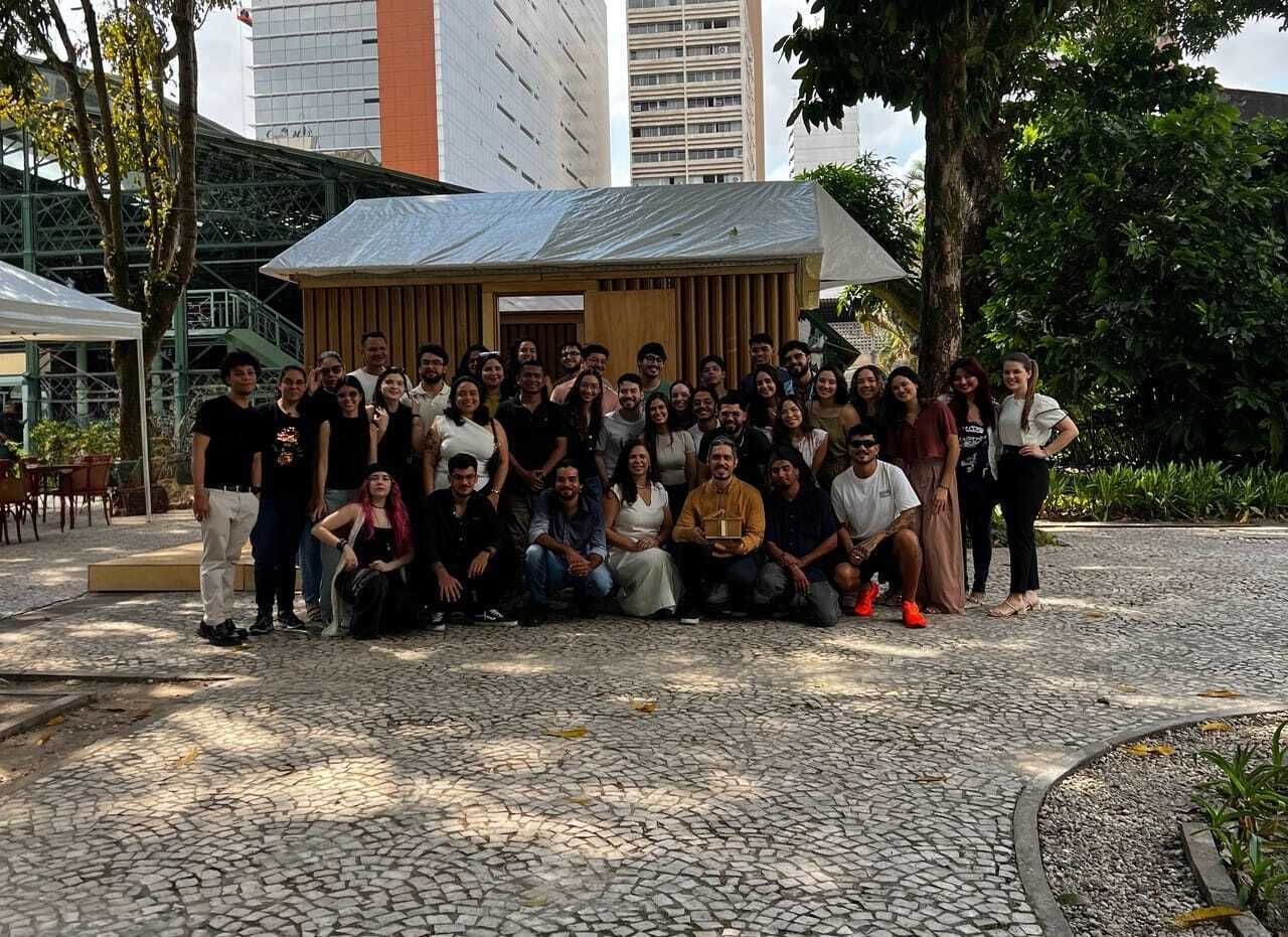 Paper Log House: cerimônia inaugura projeto que une inovação e sustentabilidade