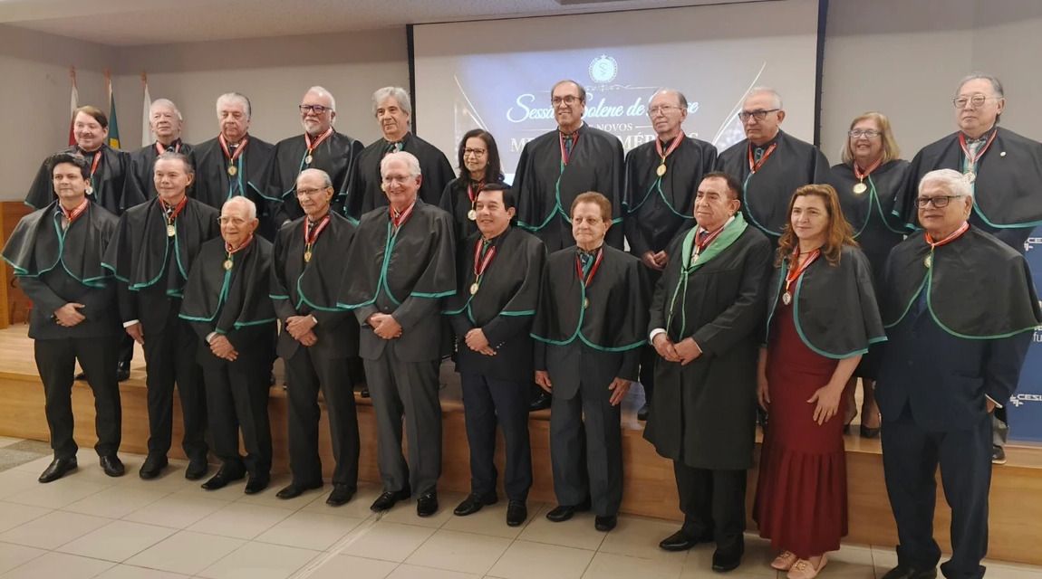Cesupa recebe posse histórica dos primeiros Membros Eméritos da Academia de Medicina do Pará